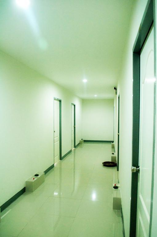 Sabai Sabai House Pattaya Motel Стая снимка